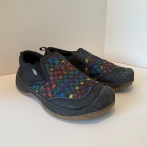 KEEN Speed Hound Slip On Shoes Sneakers Rainbow Black Youth 5 Unisex Outdoors